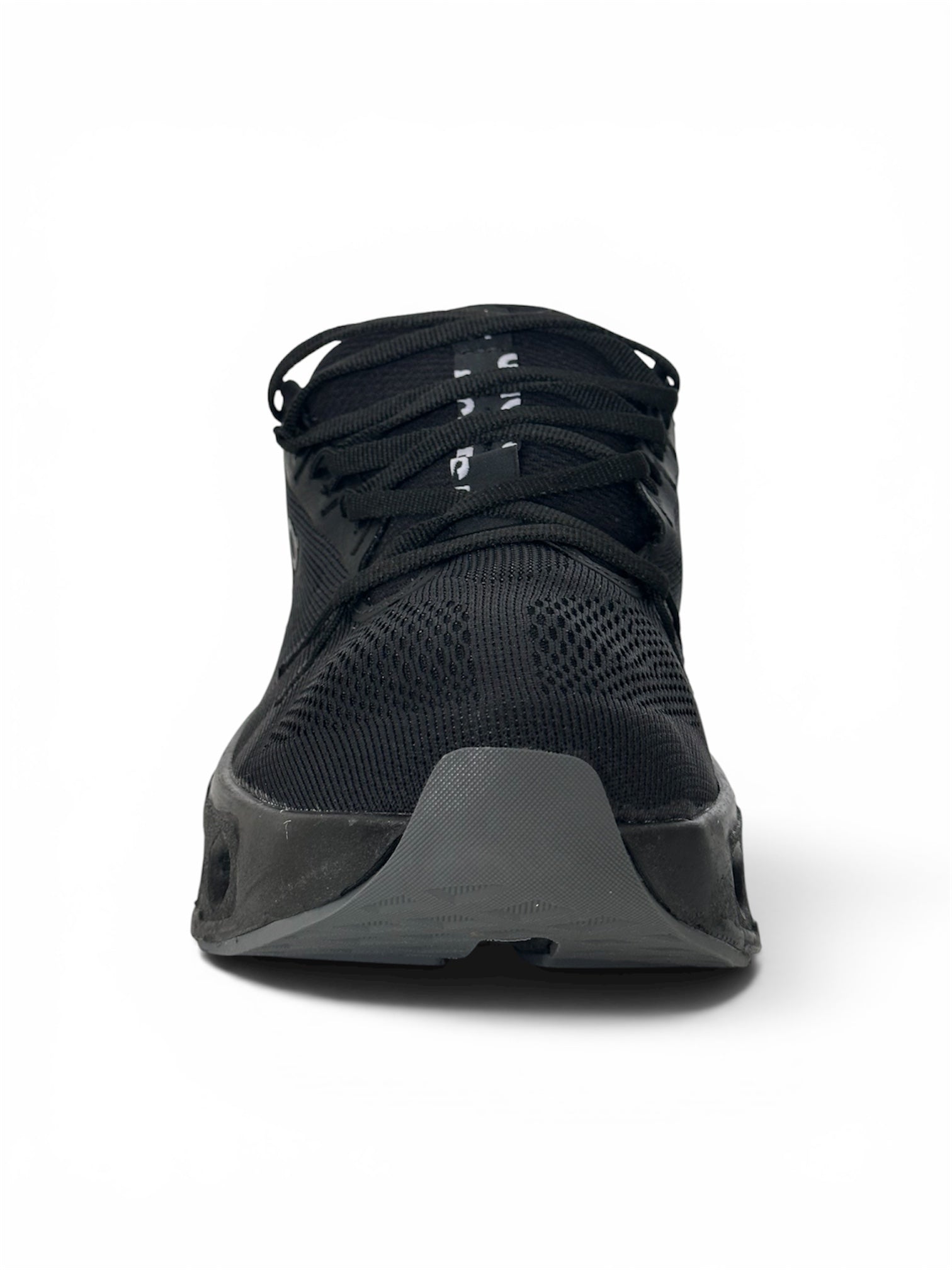 On Running Cloudsurfer 2 “All Black”